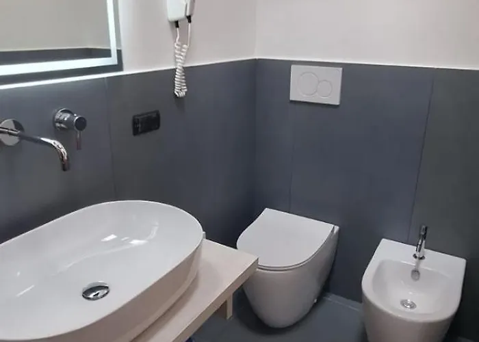 Carafa Suite - Plus - Plus II 3* Naples