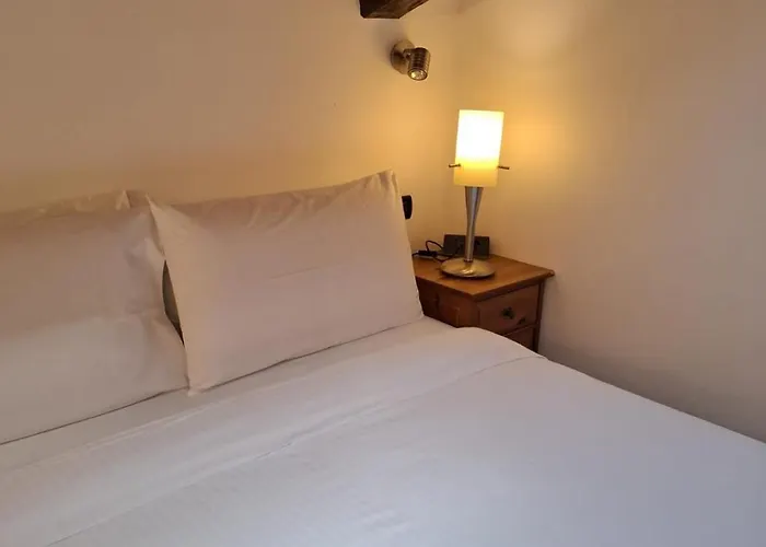 Carafa Suite - Plus - Plus II 3* Naples