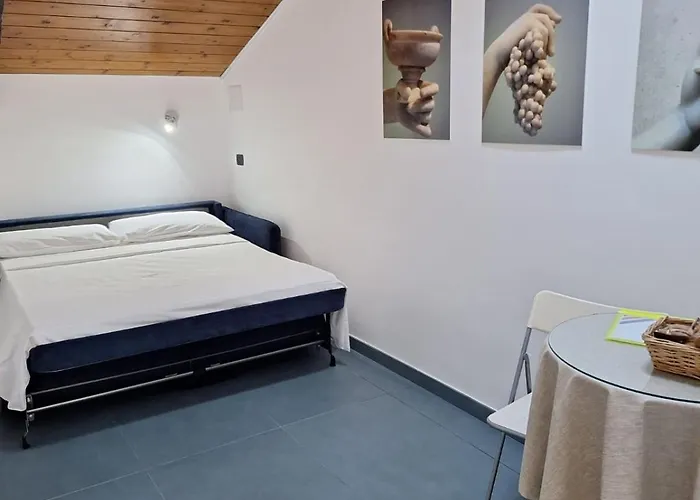 Carafa Suite - Plus - Plus II 3* Napels